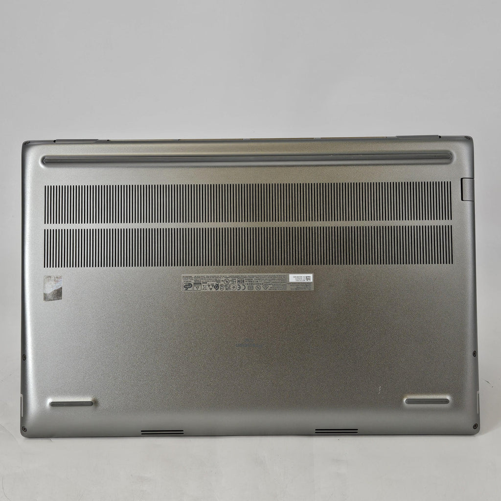 Dell Precision 7780 17.3 Gray 2.1 GHz Intel Core i7 13th Gen. 128GB RAM 2TB Solid State Drive NVIDIA RTX 5000 Ada 16 GB