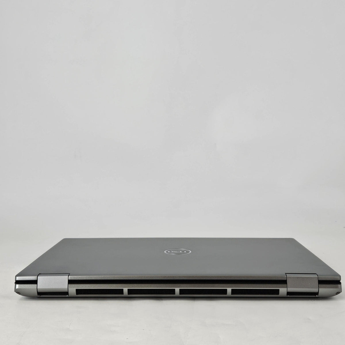 Dell Precision 7780 17.3 Gray 2.1 GHz Intel Core i7 13th Gen. 128GB RAM 2TB Solid State Drive NVIDIA RTX 5000 Ada 16 GB