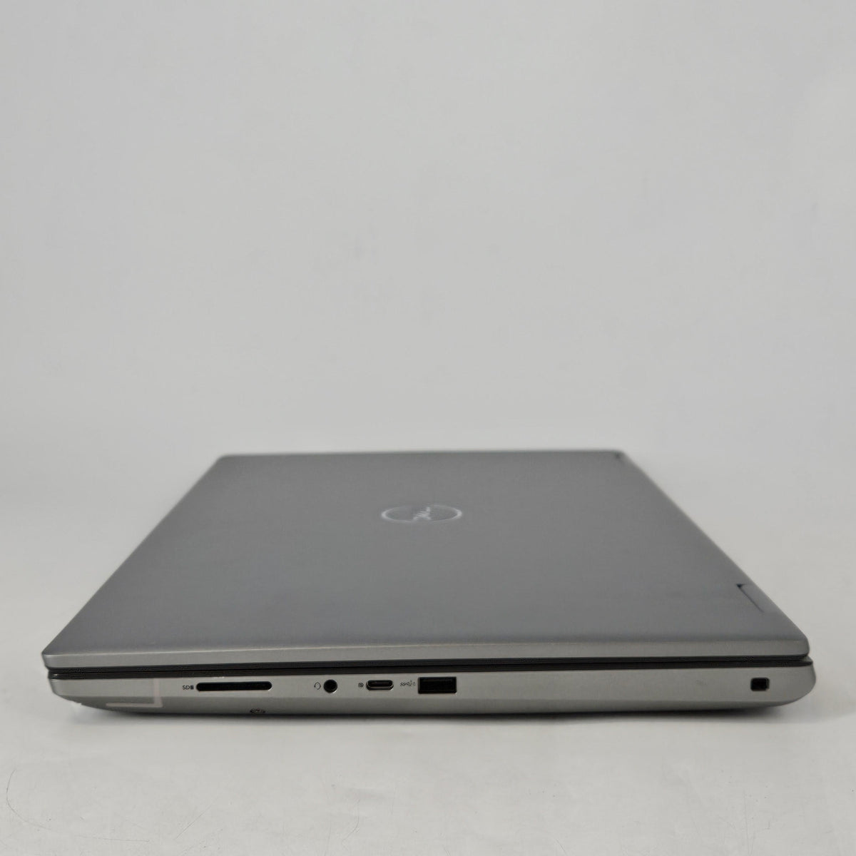Dell Precision 7780 17.3 Gray 2.1 GHz Intel Core i7 13th Gen. 128GB RAM 2TB Solid State Drive NVIDIA RTX 5000 Ada 16 GB