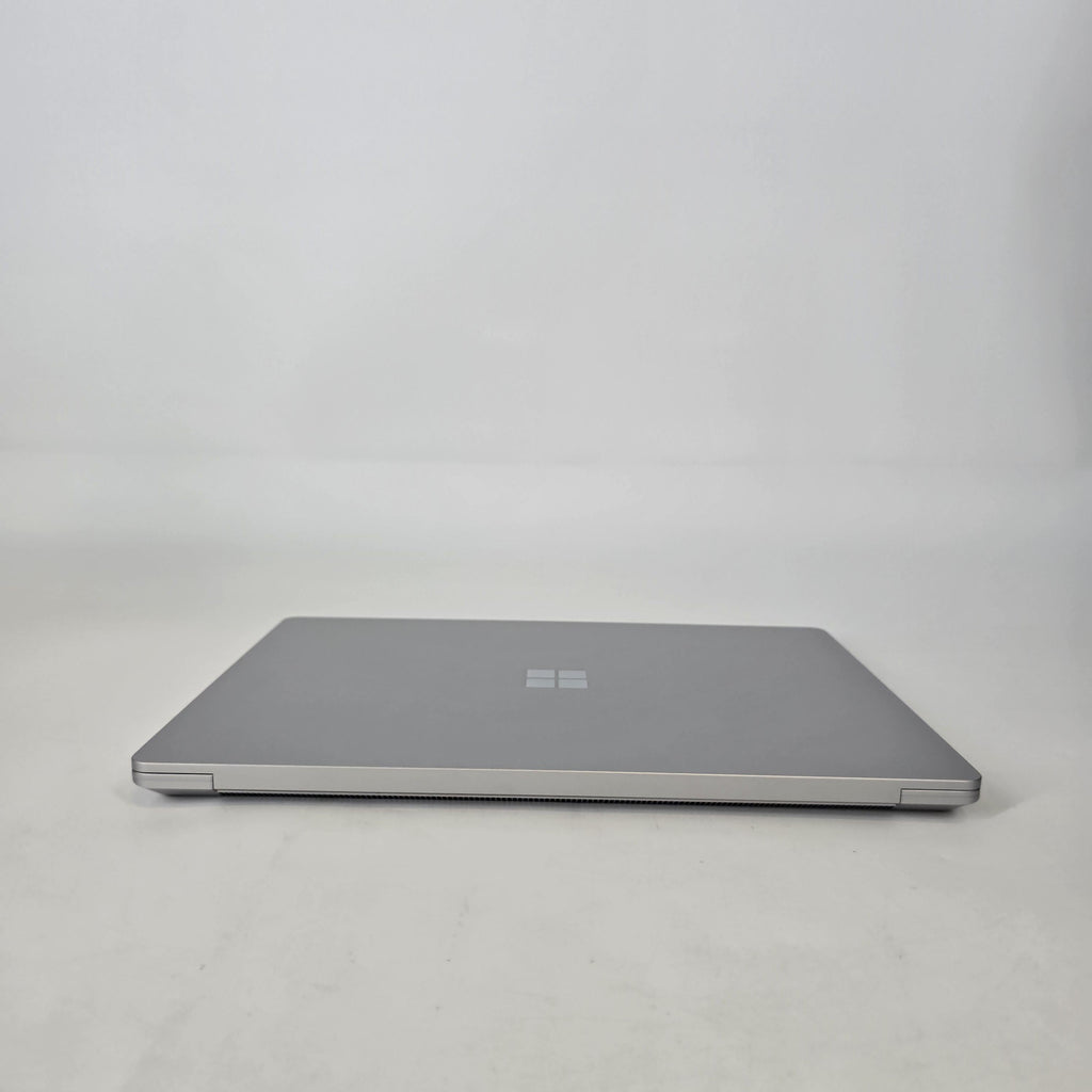 Microsoft Surface Laptop 6 13.5 Platinum 3.6 GHz Intel Core Ultra 5 16GB RAM 256GB Solid State Drive