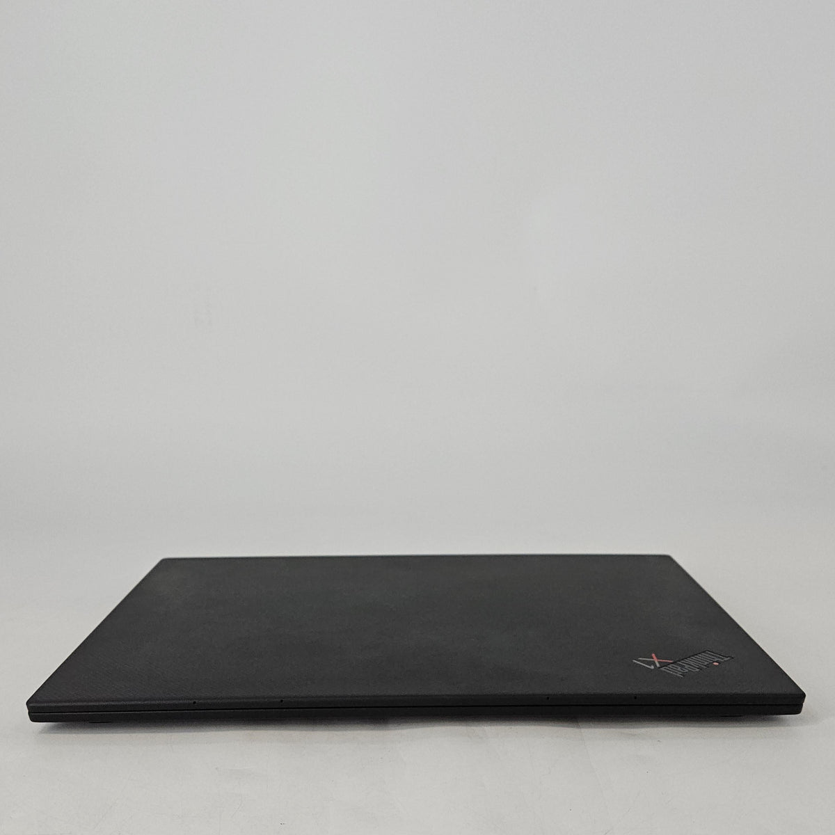 Lenovo ThinkPad X1 Carbon Gen 7 14 Black 1.8 GHz Intel Core i7 10th Gen. 16GB RAM 1TB Solid State Drive
