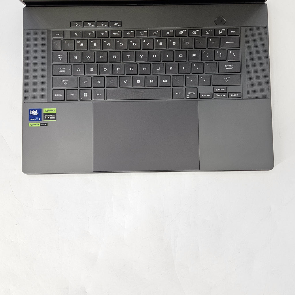 ROG Zephyrus G16 GU605 16 Black 2.5 GHz Intel Core Ultra 9 16GB RAM 1TB Solid State Drive NVIDIA GeForce RTX 4070 8 GB