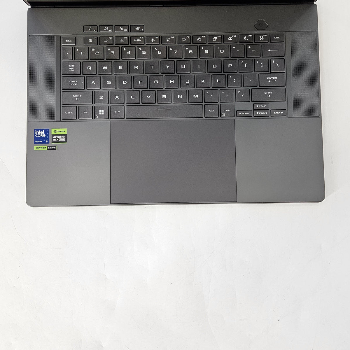 ROG Zephyrus G16 GU605 16 Black 2.5 GHz Intel Core Ultra 9 16GB RAM 1TB Solid State Drive NVIDIA GeForce RTX 4070 8 GB