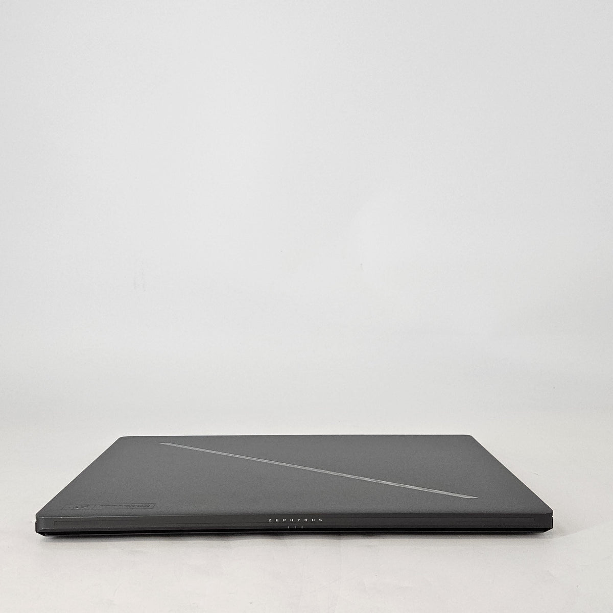 ROG Zephyrus G16 GU605 16 Black 2.5 GHz Intel Core Ultra 9 16GB RAM 1TB Solid State Drive NVIDIA GeForce RTX 4070 8 GB