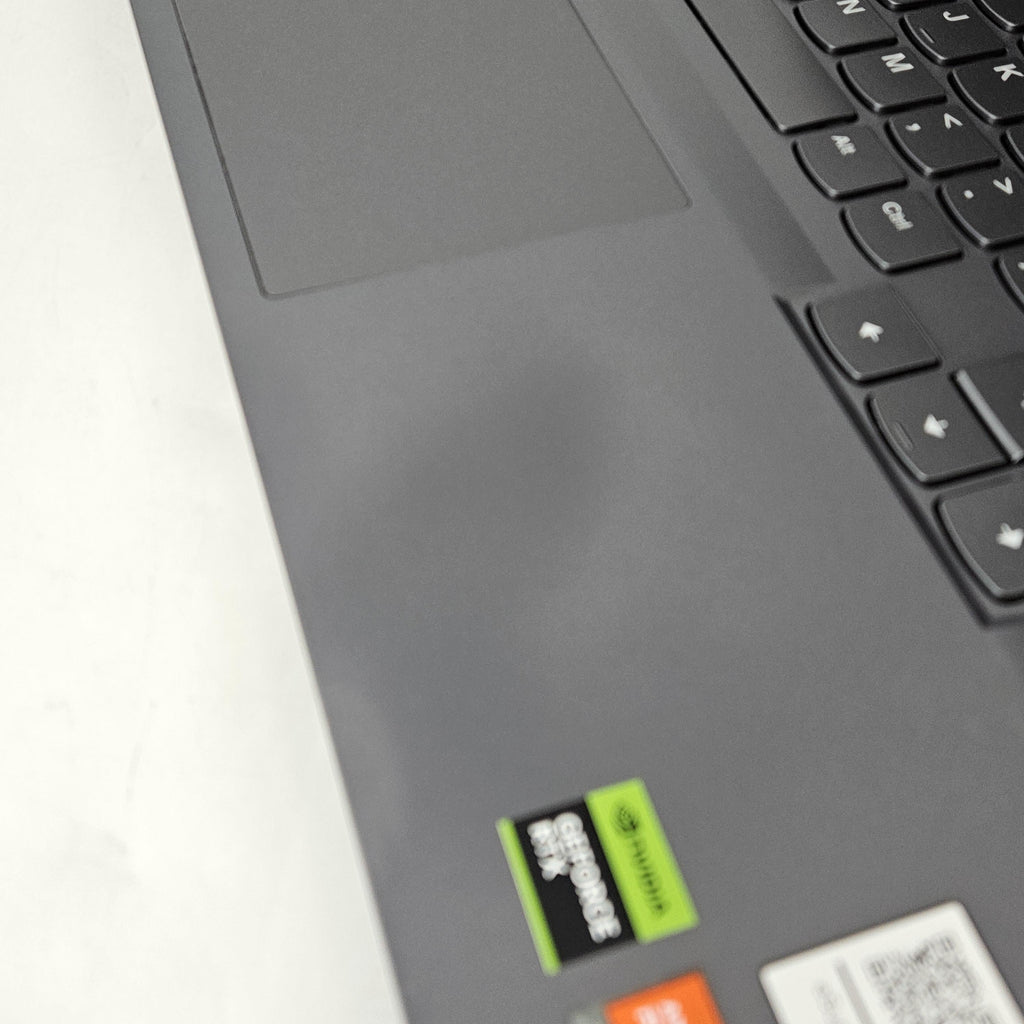 Lenovo LOQ 15 Gray 3.8 GHz AMD Ryzen 7 7840HS 16GB RAM 512GB Solid State Drive NVIDIA GeForce RTX 3050 6 GB