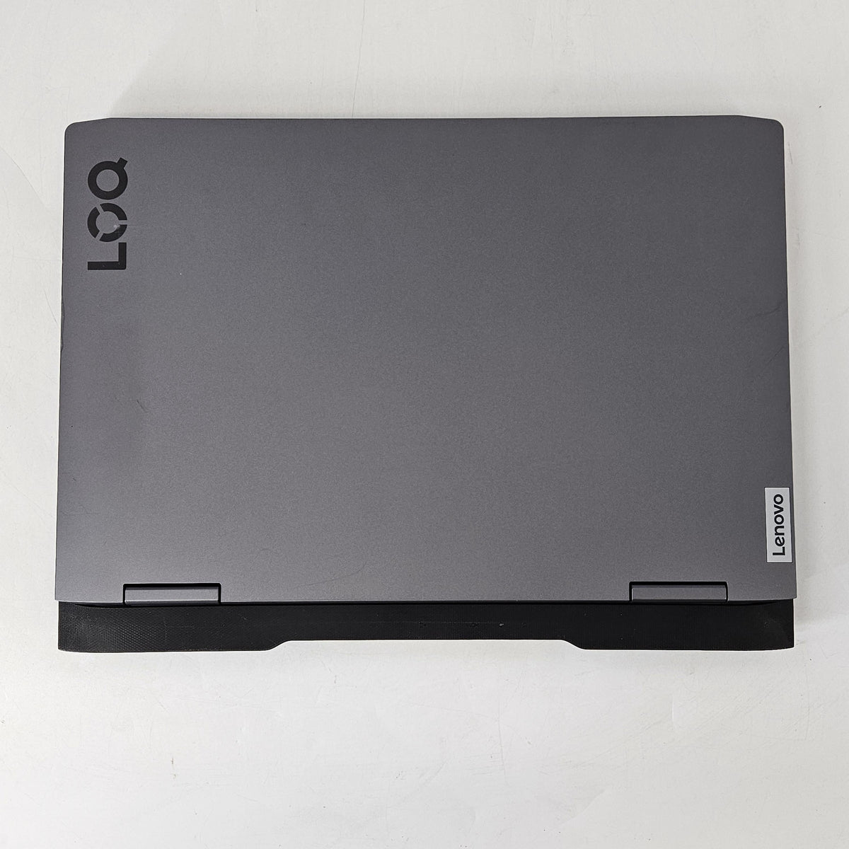 Lenovo LOQ 15 Gray 3.8 GHz AMD Ryzen 7 7840HS 16GB RAM 512GB Solid State Drive NVIDIA GeForce RTX 3050 6 GB