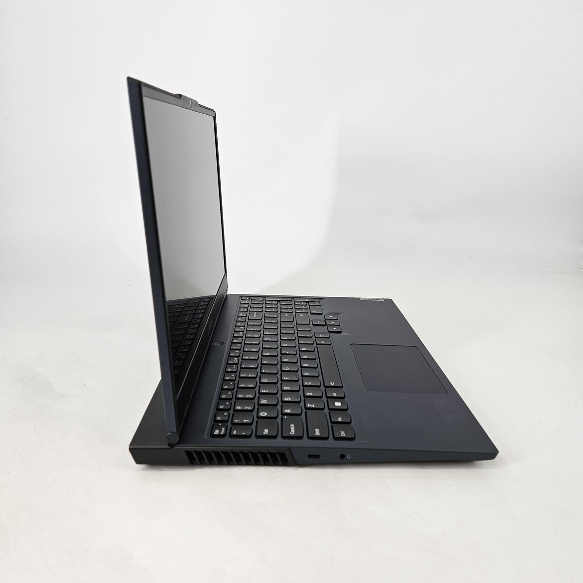 Lenovo Legion 5 15.6 Blue 3.2 GHz AMD Ryzen 7 5800H 16GB RAM 1TB Solid State Drive NVIDIA GeForce RTX 3050 Ti 4 GB