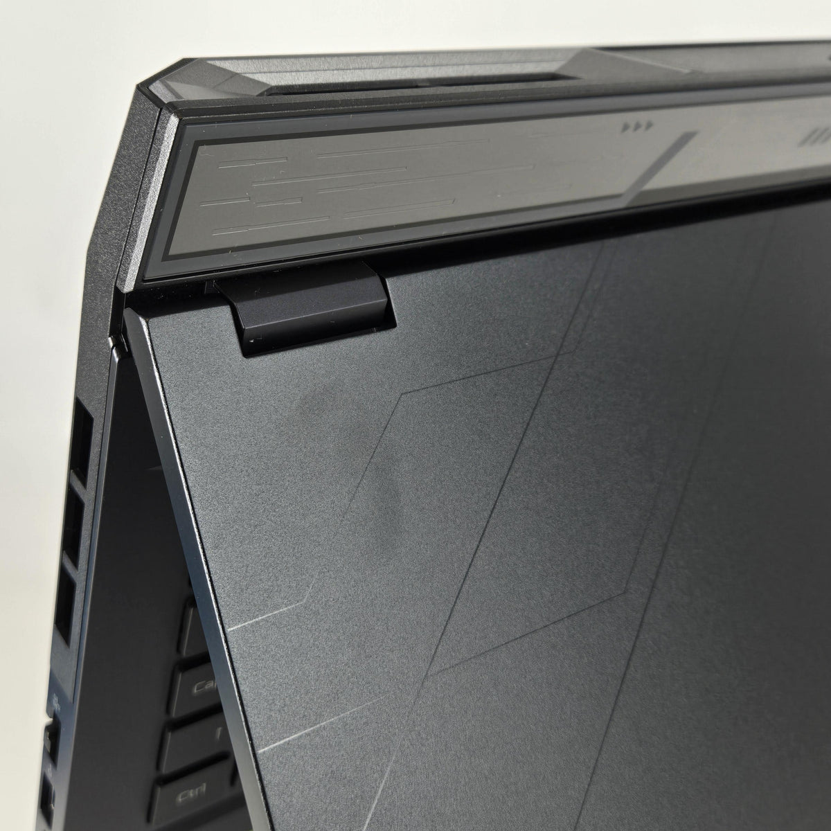 Acer Predator Helios Neo 18 AI 18 Blue 2.7 GHz Intel Core Ultra 9 Series 2 32GB RAM 1TB Solid State Drive 1TB Solid State Drive NVIDIA GeForce RTX 5070 Ti 12 GB