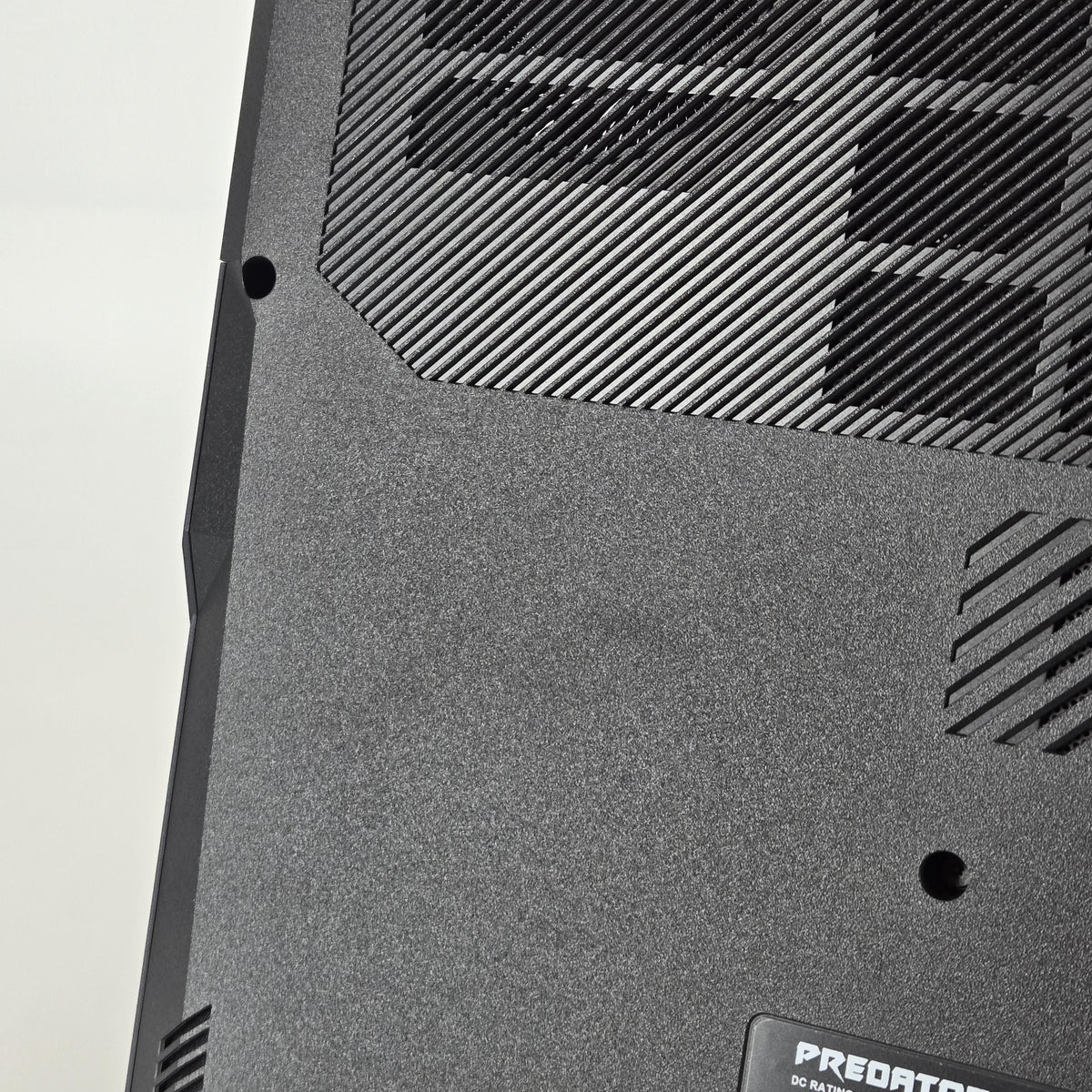Acer Predator Helios Neo 18 AI 18 Blue 2.7 GHz Intel Core Ultra 9 Series 2 32GB RAM 1TB Solid State Drive 1TB Solid State Drive NVIDIA GeForce RTX 5070 Ti 12 GB