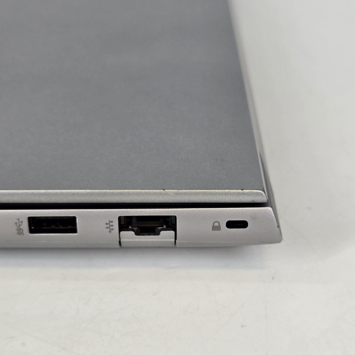 HP ZBook Fury 16 G9 Silver 2.1 GHz Intel Core i7 12th Gen. 32GB RAM 1TB Solid State Drive NVIDIA RTX A2000 8 GB