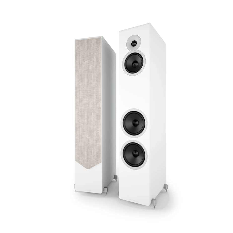 Acoustic Energy AE320² Floorstanding Speakers; pair