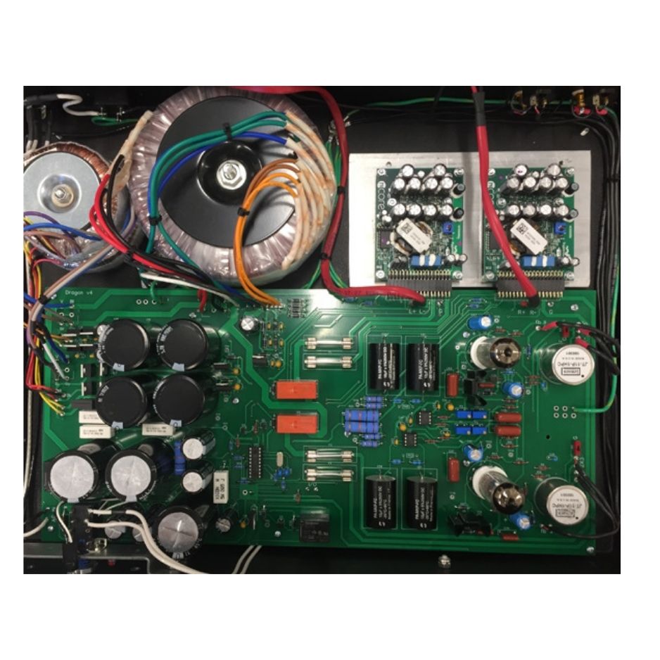 Rogue Audio DragoN Power Amplifier