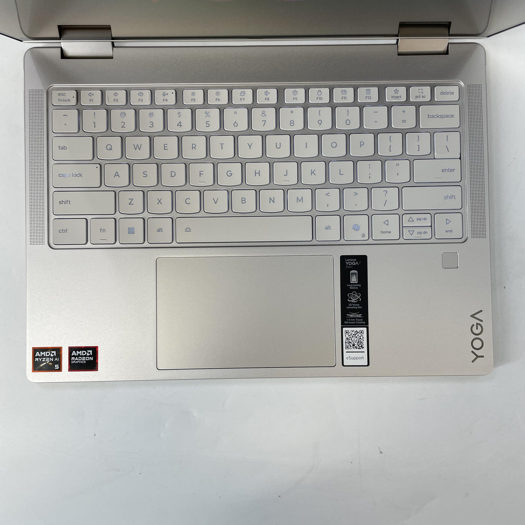 Lenovo Yoga 7 14 Silver 2.0 GHz AMD Ryzen AI 5 340 16GB RAM 512GB Solid State Drive