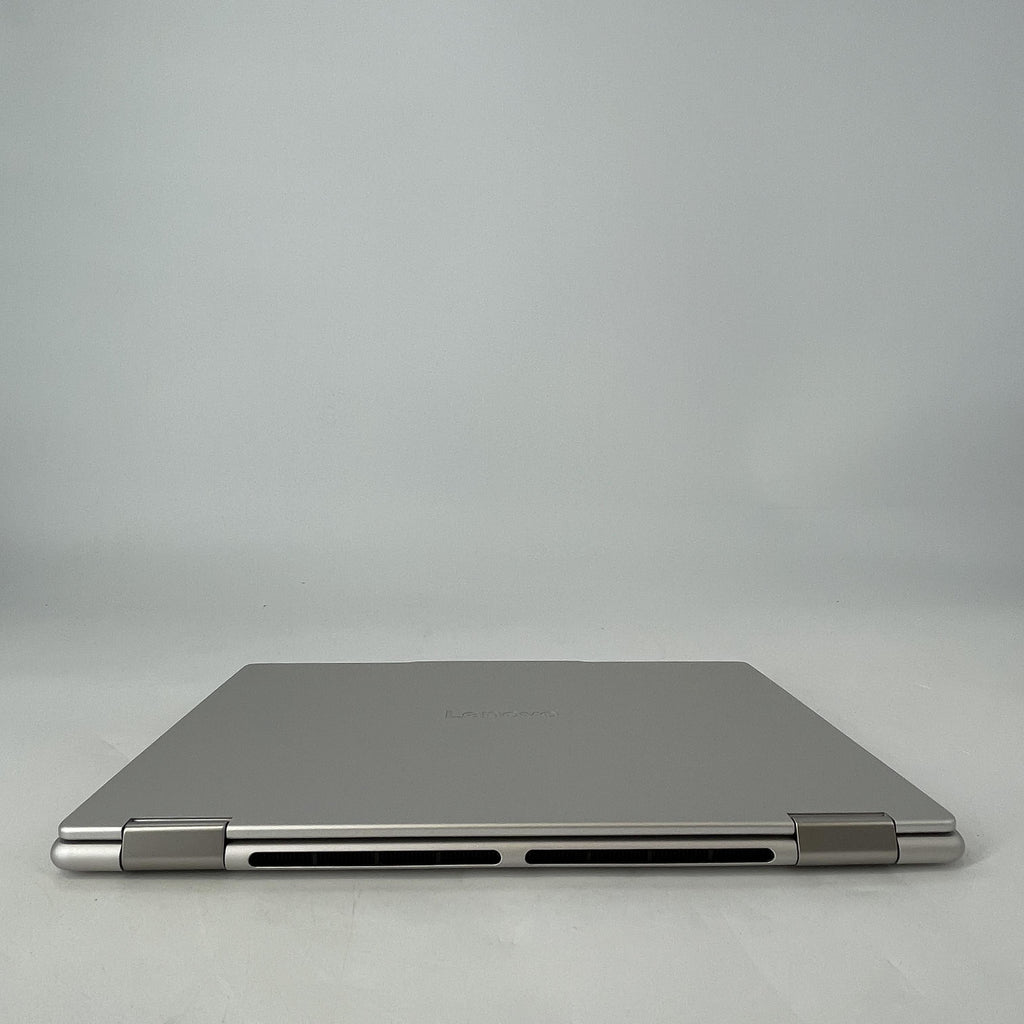 Lenovo Yoga 7 14 Silver 2.0 GHz AMD Ryzen AI 5 340 16GB RAM 512GB Solid State Drive