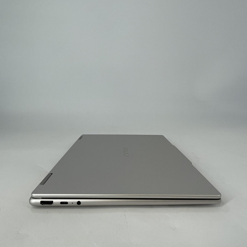 Lenovo Yoga 7 14 Silver 2.0 GHz AMD Ryzen AI 5 340 16GB RAM 512GB Solid State Drive