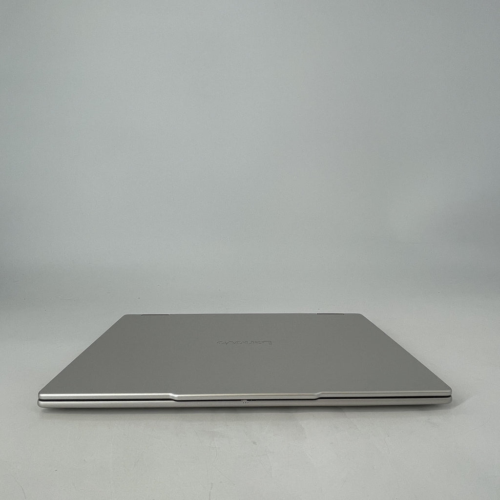 Lenovo Yoga 7 14 Silver 2.0 GHz AMD Ryzen AI 5 340 16GB RAM 512GB Solid State Drive