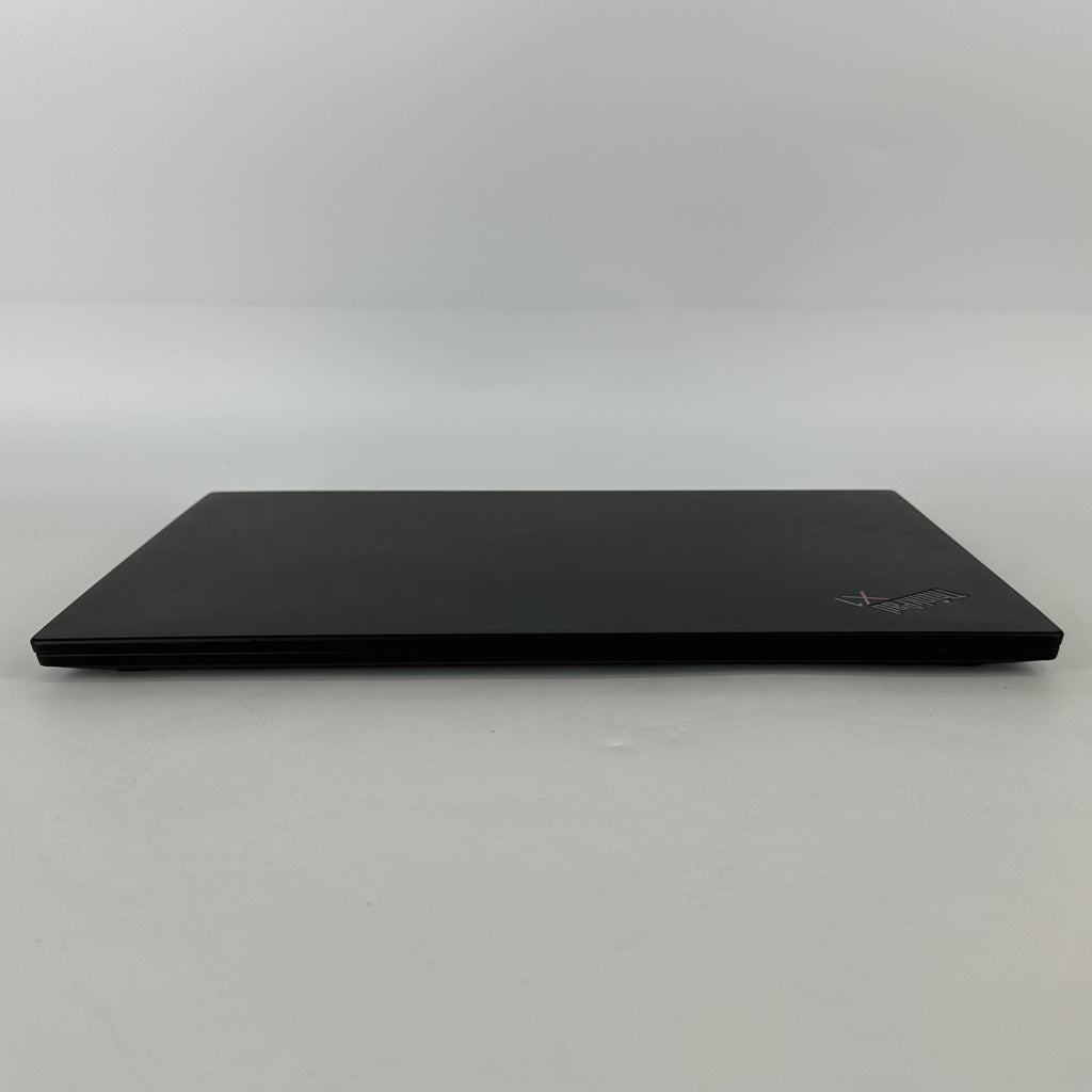 Lenovo ThinkPad X1 Carbon Gen 8 14 Black 1.7 GHz Intel Core i5 10th Gen. 16GB RAM 512GB Solid State Drive