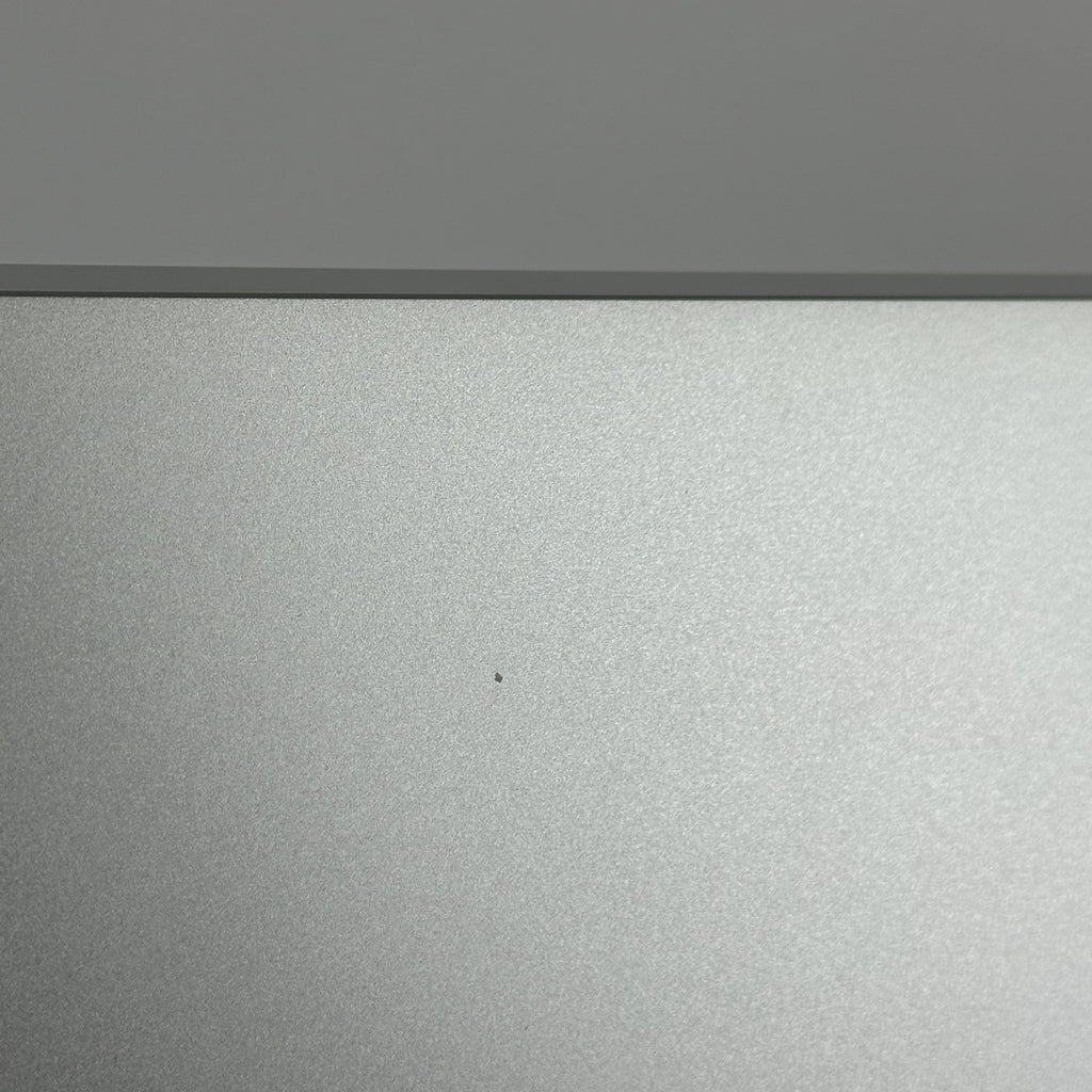 Dell XPS 15 9520 Silver 2.3 GHz Intel Core i7 12th Gen. 16GB RAM 512GB Solid State Drive NVIDIA GeForce RTX 3050 4 GB