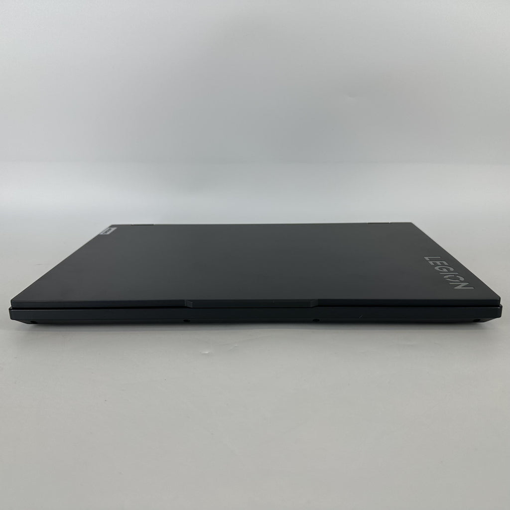Lenovo Legion Pro 5i Gen 9 16 Gray 2.2 GHz Intel Core i9 14th Gen. 16GB RAM 512GB Solid State Drive NVIDIA GeForce RTX 4070 8 GB