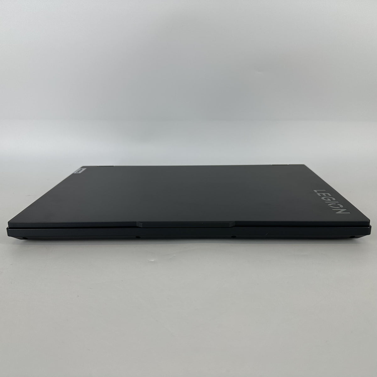 Lenovo Legion Pro 5i Gen 9 16 Gray 2.2 GHz Intel Core i9 14th Gen. 16GB RAM 512GB Solid State Drive NVIDIA GeForce RTX 4070 8 GB