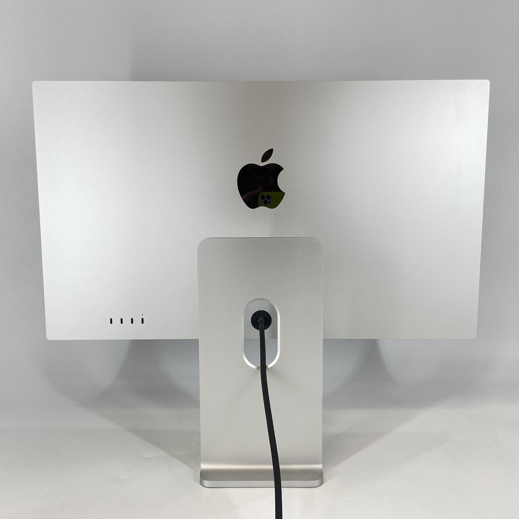 Apple Studio Display 27in 2022 Silver