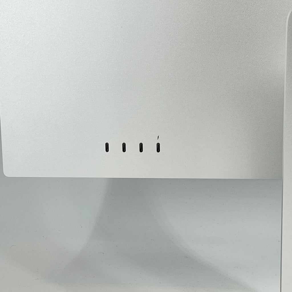 Apple Studio Display 27in 2022 Silver