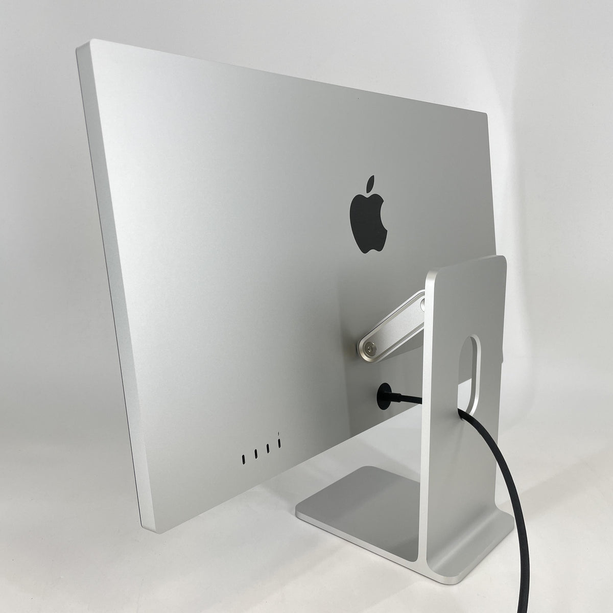 Apple Studio Display 27in 2022 Silver