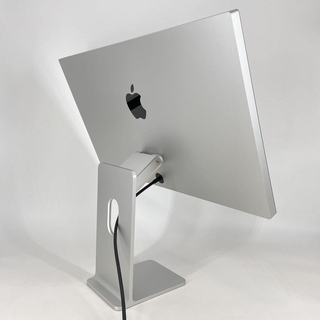 Apple Studio Display 27in 2022 Silver