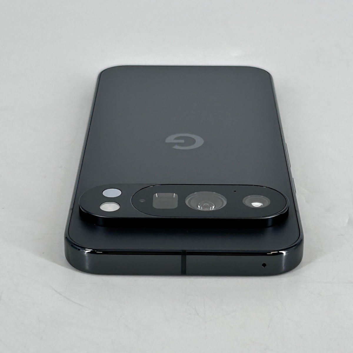 Google Pixel 10 Pro 256GB Obsidian (GSM Unlocked)