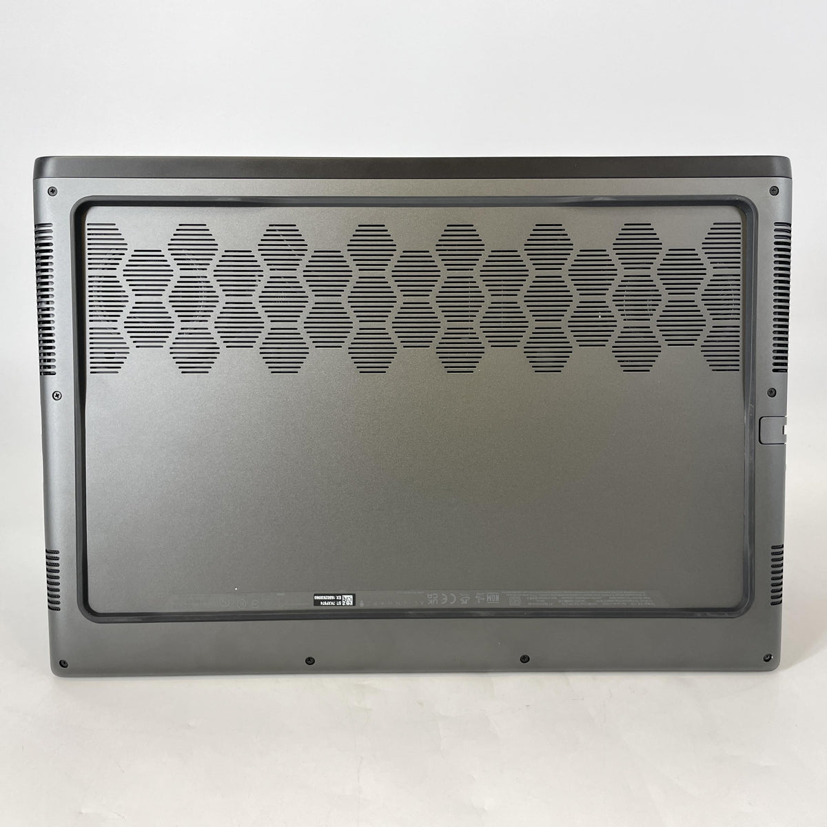 Dell Alienware M16 R2 Black 1.4 GHz Intel Core Ultra 7 16GB RAM 1TB Solid State Drive NVIDIA GeForce RTX 4070 8 GB