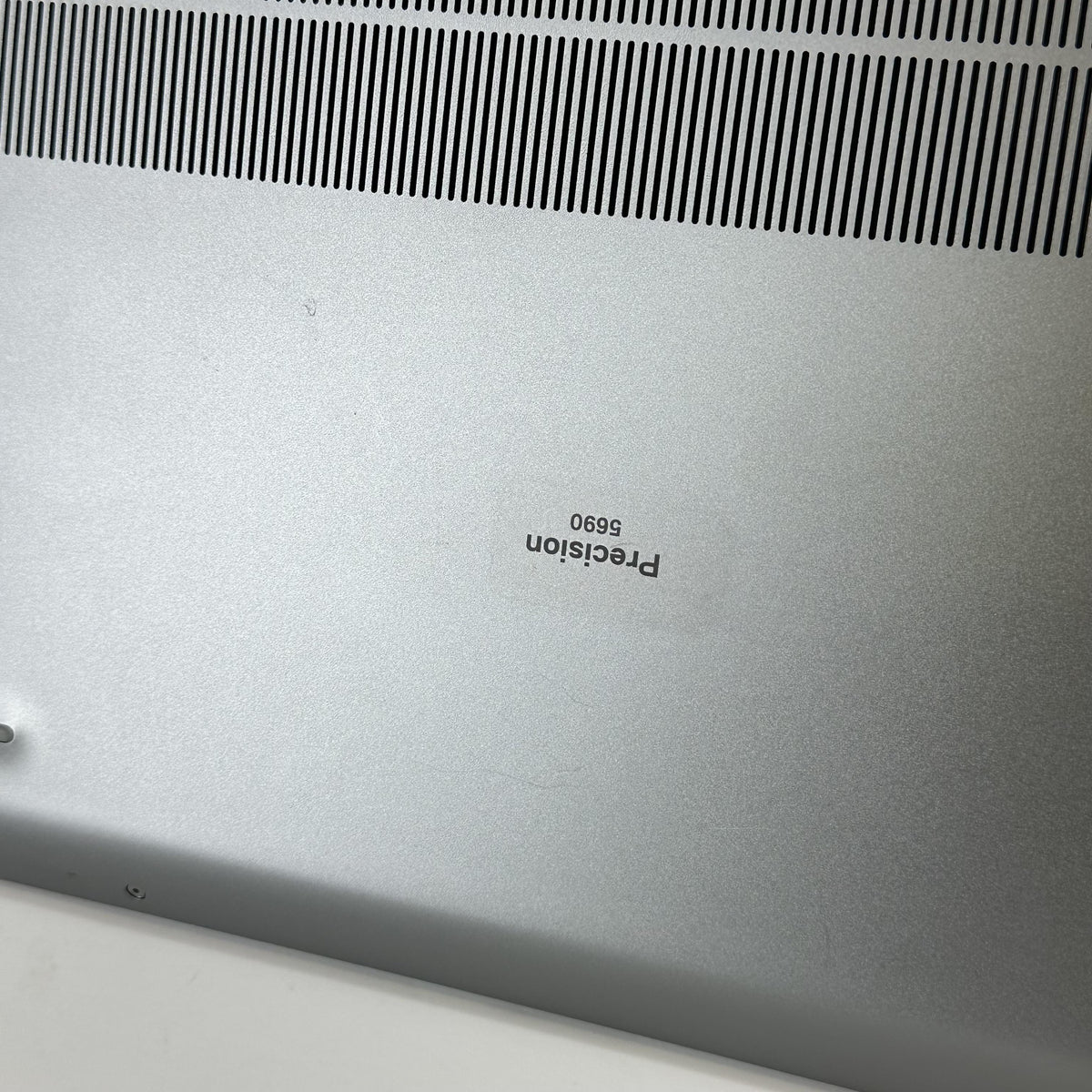 Dell Precision 5690 16 Gray 2.5 GHz Intel Core Ultra 9 64GB RAM 1TB Solid State Drive NVIDIA RTX 4000 Ada 12 GB