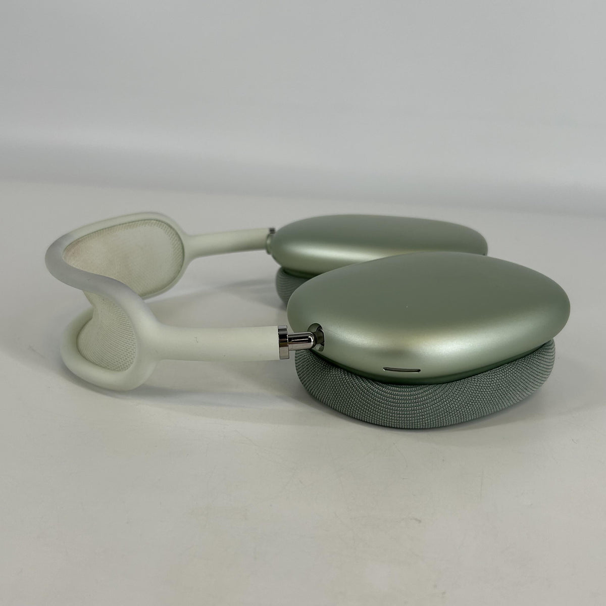 Apple AirPods Max Lightning Green
