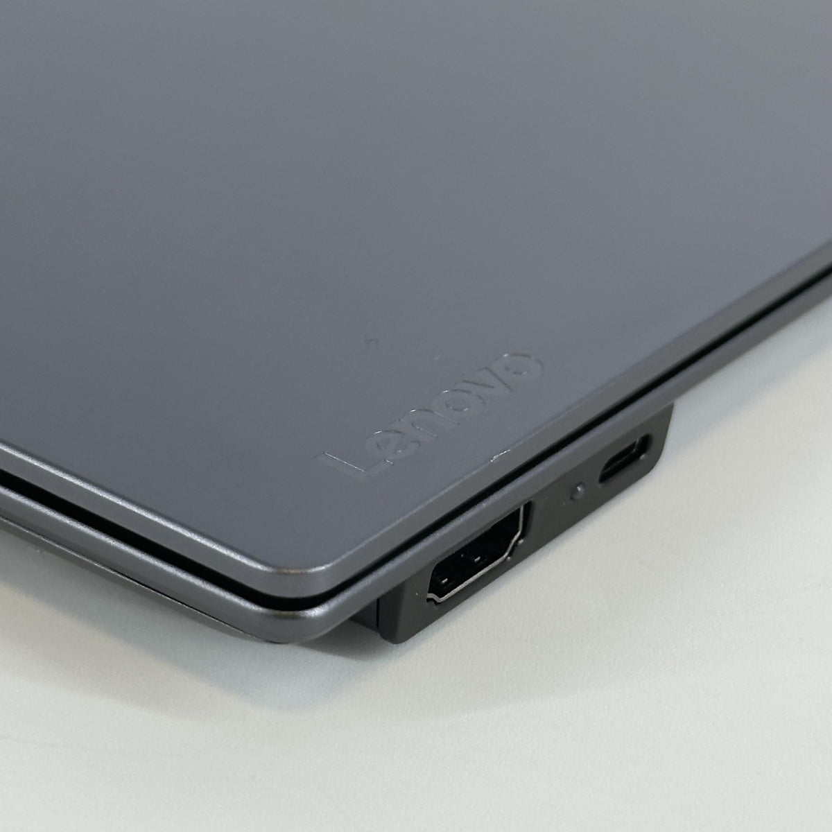 Lenovo ThinkPad X9 14 Gray 2.2 GHz Intel Core Ultra 7 Series 2 32GB RAM 1TB Solid State Drive