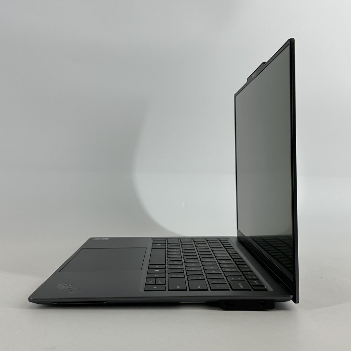 Lenovo ThinkPad X9 14 Gray 2.2 GHz Intel Core Ultra 7 Series 2 32GB RAM 1TB Solid State Drive