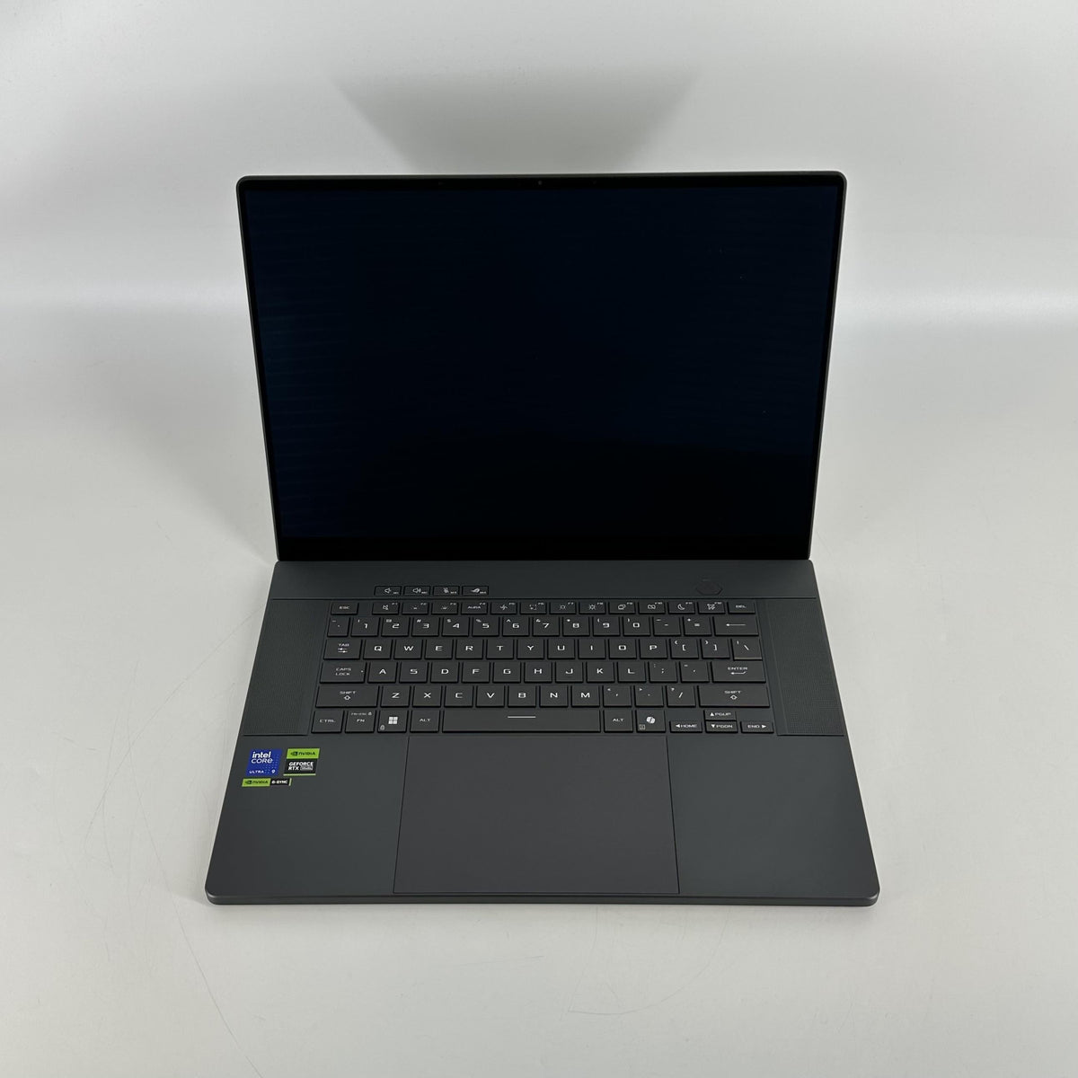 Asus ROG Zephyrus G16 GU605 16 Black 2.9 GHz Intel Core Ultra 9 Series 2 32GB RAM 2TB Solid State Drive NVIDIA GeForce RTX 5080 16 GB
