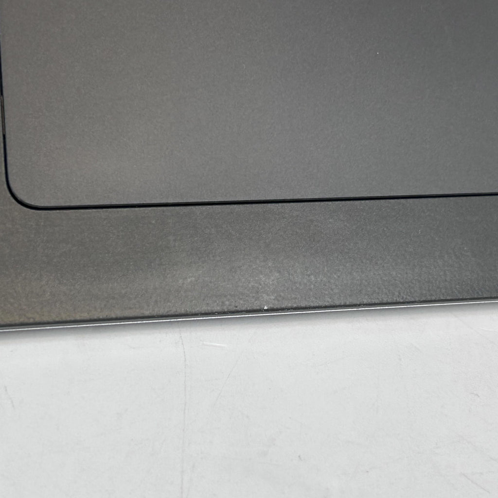 Dell Precision 7780 17.3 Gray 2.2 GHz Intel Core i9 13th Gen. 64GB RAM 512GB Solid State Drive NVIDIA RTX 4000 Ada 12 GB