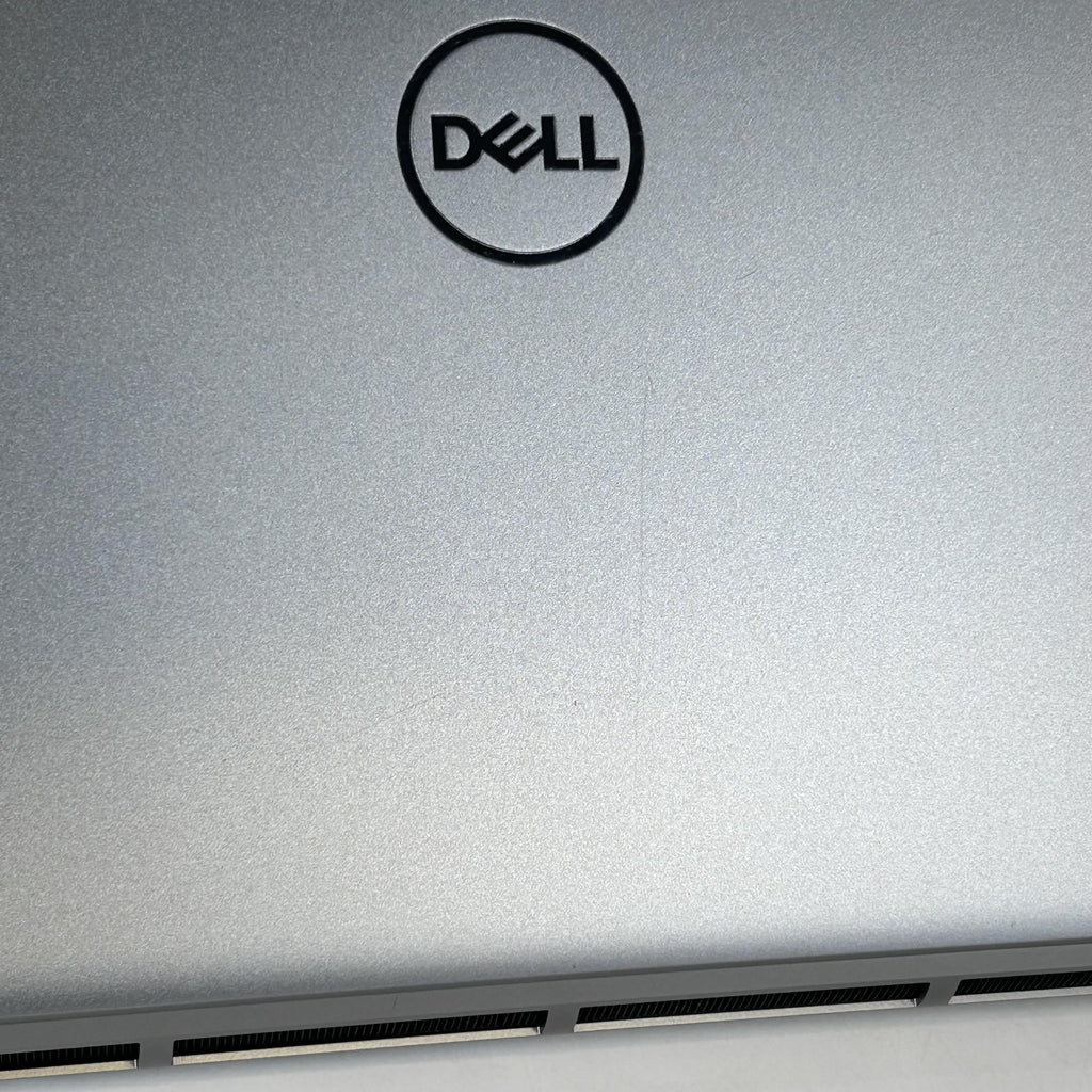 Dell Precision 7780 17.3 Gray 2.2 GHz Intel Core i9 13th Gen. 64GB RAM 512GB Solid State Drive NVIDIA RTX 4000 Ada 12 GB