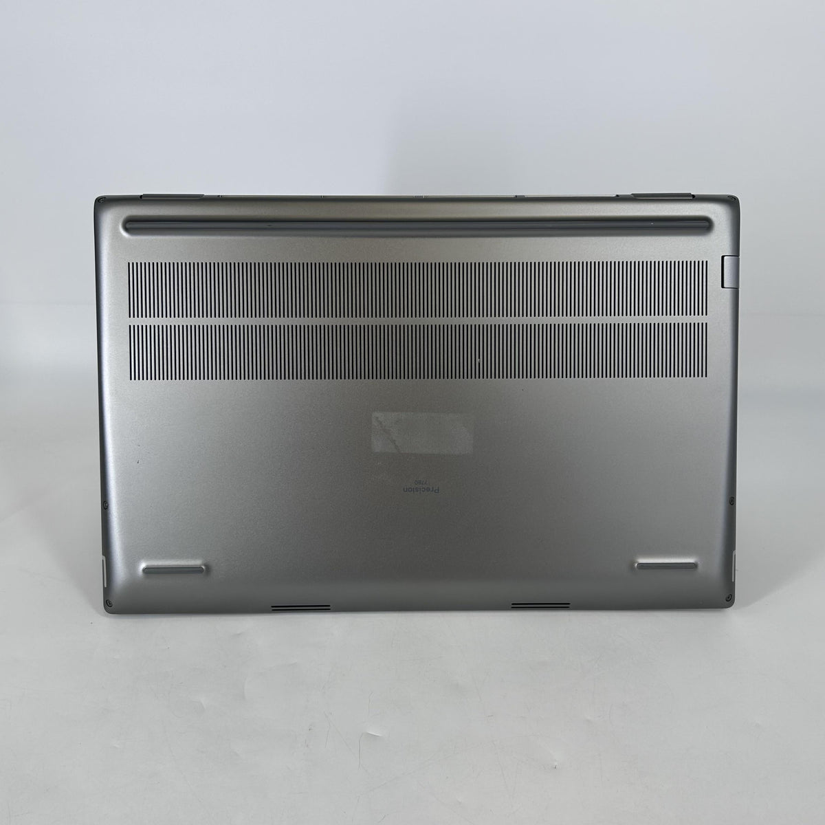 Dell Precision 7780 17.3 Gray 2.2 GHz Intel Core i9 13th Gen. 64GB RAM 512GB Solid State Drive NVIDIA RTX 4000 Ada 12 GB