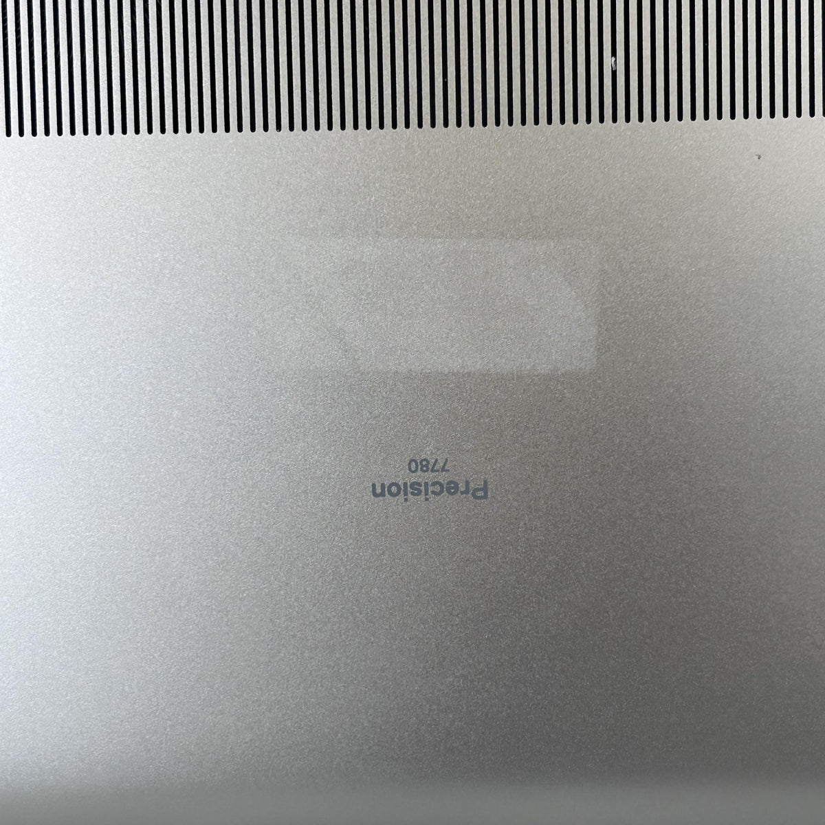 Dell Precision 7780 17.3 Gray 2.2 GHz Intel Core i9 13th Gen. 64GB RAM 512GB Solid State Drive NVIDIA RTX 4000 Ada 12 GB