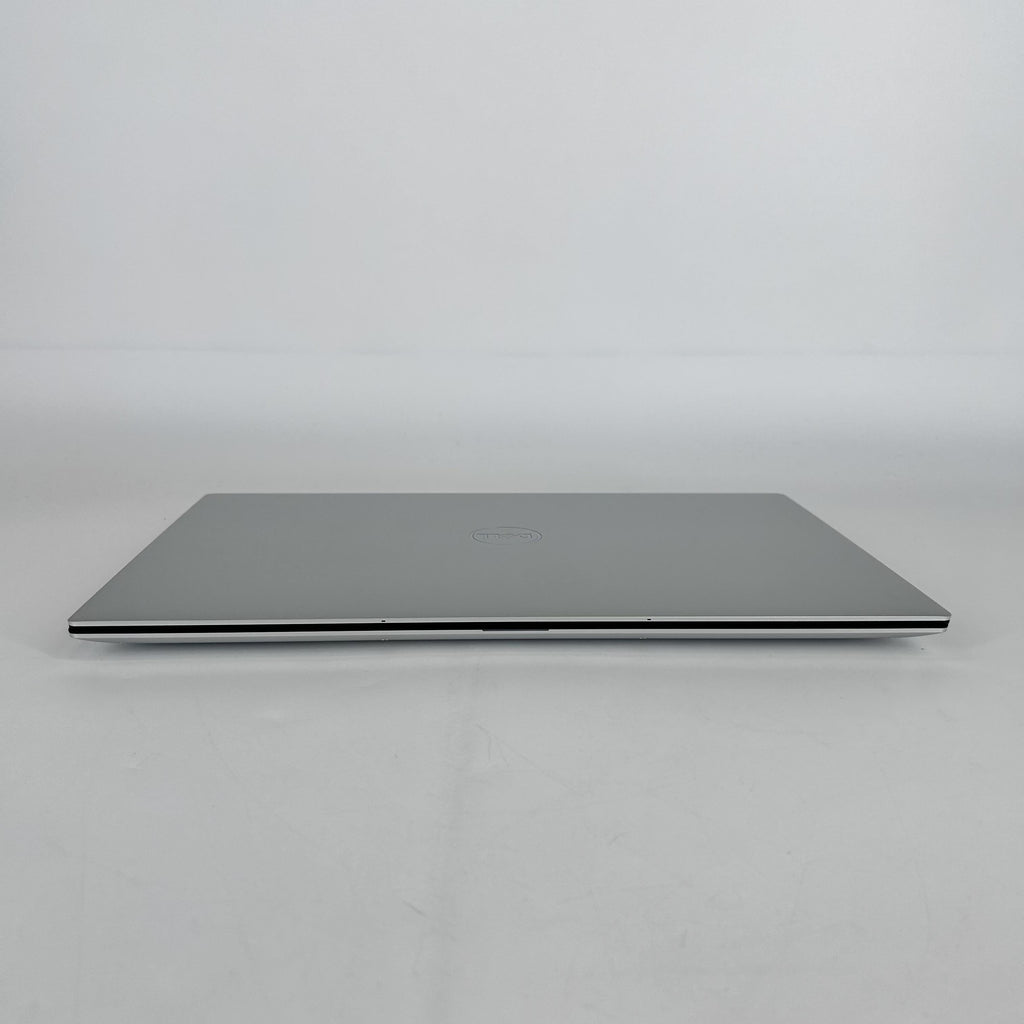 Dell XPS 15 9520 Silver 2.5 GHz Intel Core i9 12th Gen. 32GB RAM 1TB Solid State Drive NVIDIA GeForce RTX 3050 Ti 4 GB