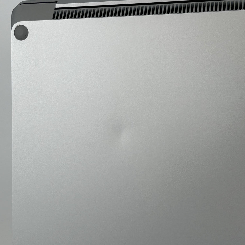 Microsoft Surface Laptop 6 15 Platinum 3.8 GHz Intel Core Ultra 7 32GB RAM 512GB Solid State Drive