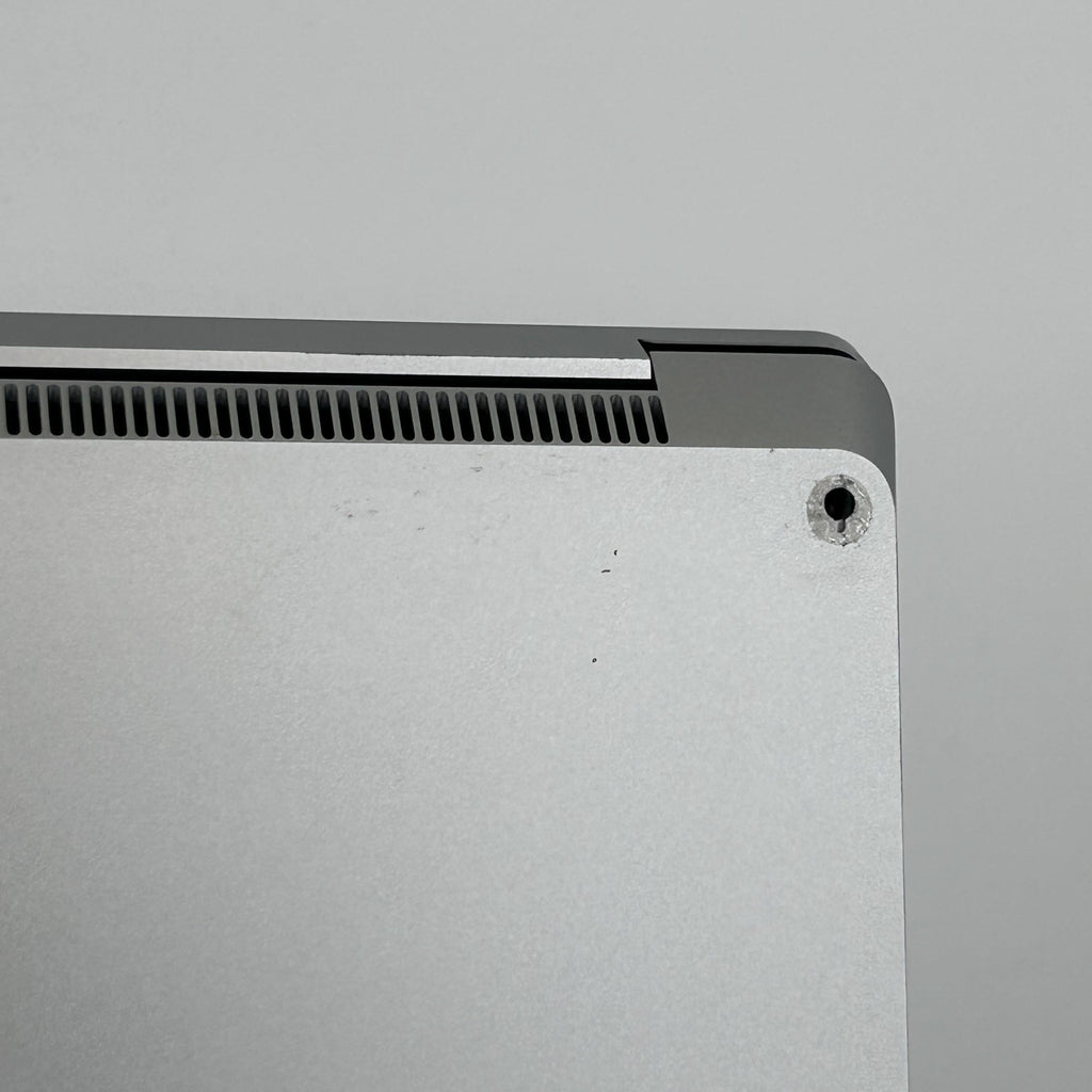 Microsoft Surface Laptop 6 15 Platinum 3.8 GHz Intel Core Ultra 7 32GB RAM 512GB Solid State Drive