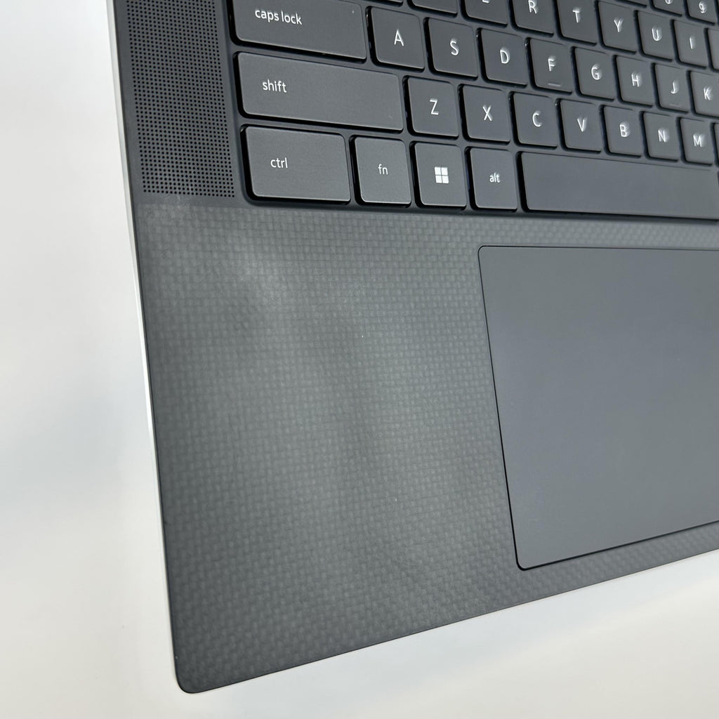 Dell XPS 15 9520 Silver 2.3 GHz Intel Core i7 12th Gen. 16GB RAM 512GB Solid State Drive NVIDIA GeForce RTX 3050 4 GB