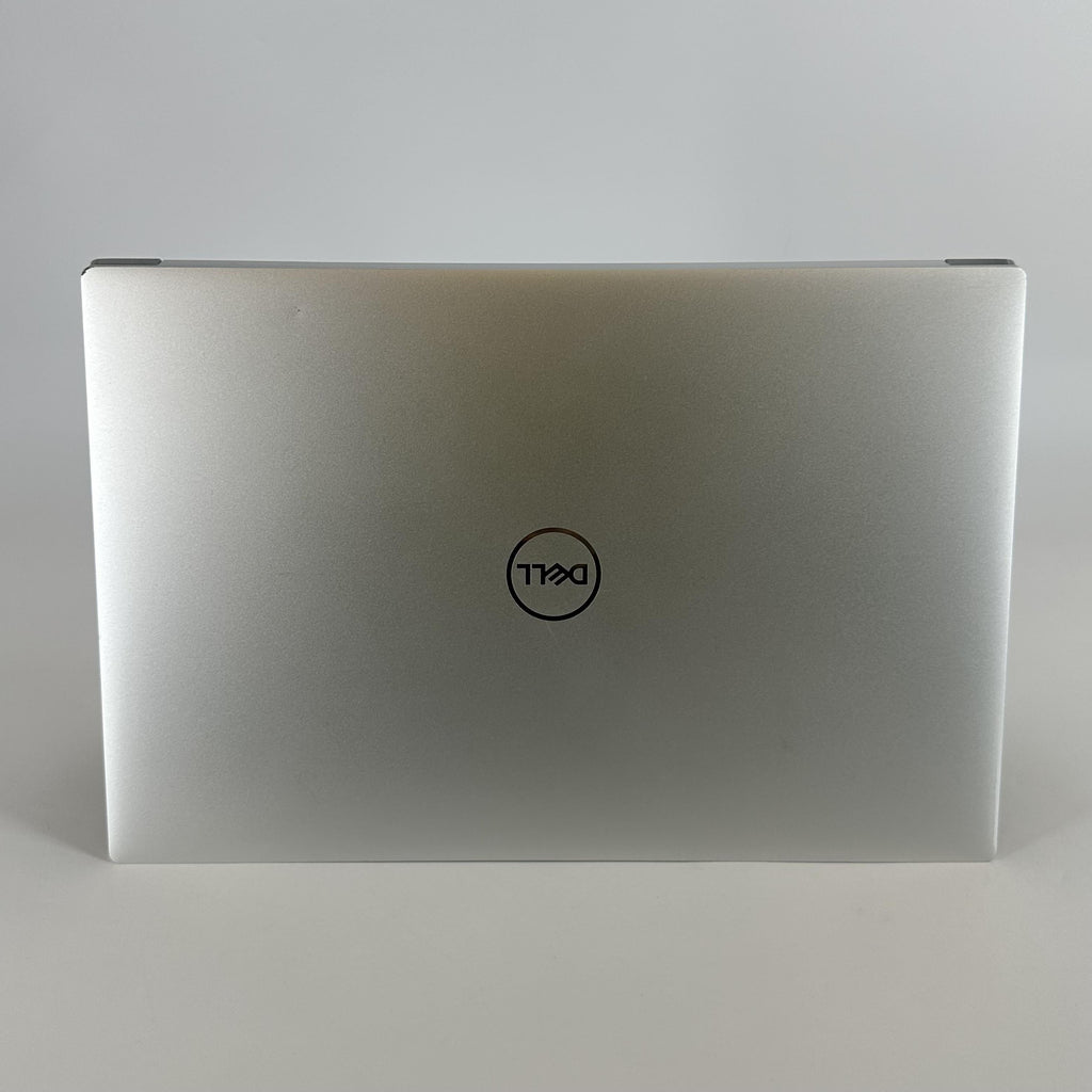 Dell XPS 15 9520 Silver 2.3 GHz Intel Core i7 12th Gen. 16GB RAM 512GB Solid State Drive NVIDIA GeForce RTX 3050 4 GB