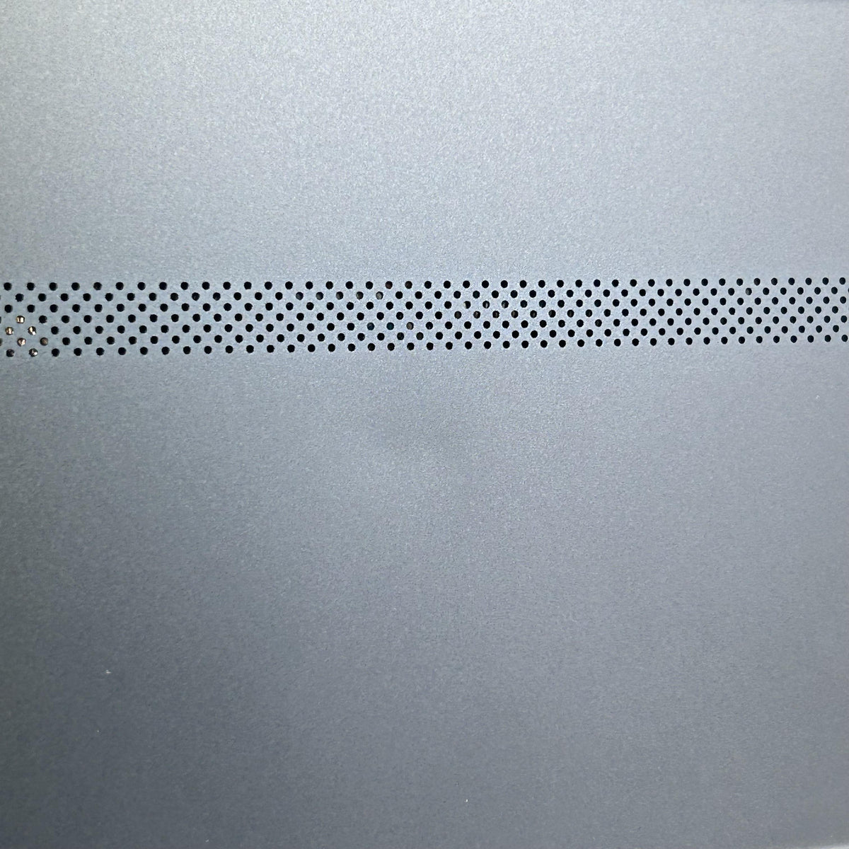 Dell Alienware 16X Aurora Interstellar Indigo 2.7 GHz Intel Core Ultra 9 Series 2 32GB RAM 2TB Solid State Drive NVIDIA GeForce RTX 5070 8 GB