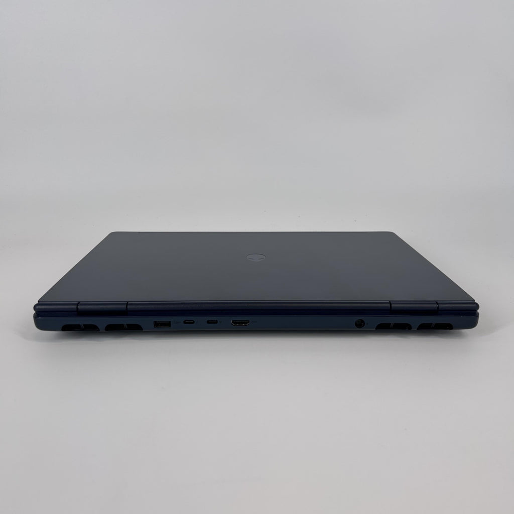 Dell Alienware 16X Aurora Interstellar Indigo 2.7 GHz Intel Core Ultra 9 Series 2 32GB RAM 2TB Solid State Drive NVIDIA GeForce RTX 5070 8 GB