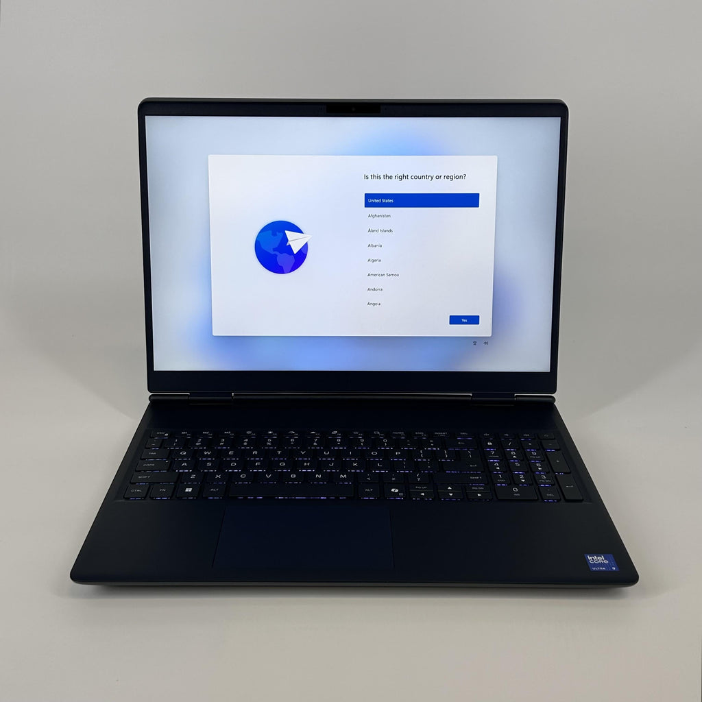 Dell Alienware 16X Aurora Interstellar Indigo 2.7 GHz Intel Core Ultra 9 Series 2 32GB RAM 2TB Solid State Drive NVIDIA GeForce RTX 5070 8 GB