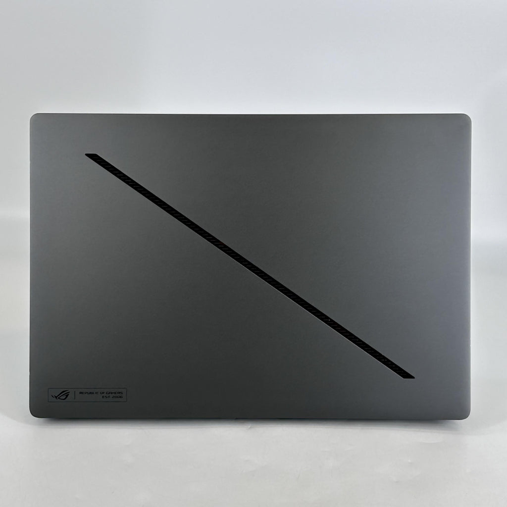 Asus ROG Zephyrus G16 GU605 16 Black 2.9 GHz Intel Core Ultra 9 Series 2 32GB RAM 2TB Solid State Drive NVIDIA GeForce RTX 5080 16 GB