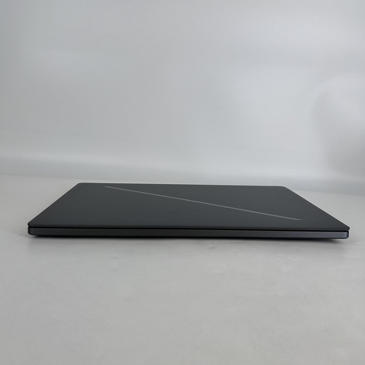 Asus ROG Zephyrus G16 GU605 16 Black 2.9 GHz Intel Core Ultra 9 Series 2 32GB RAM 2TB Solid State Drive NVIDIA GeForce RTX 5080 16 GB