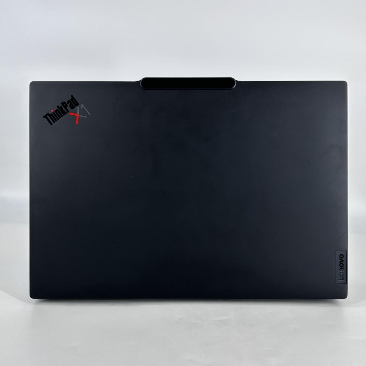 Lenovo ThinkPad X1 Carbon Gen 12 14 Black 1.7 GHz Intel Core Ultra 7 16GB RAM 512GB Solid State Drive